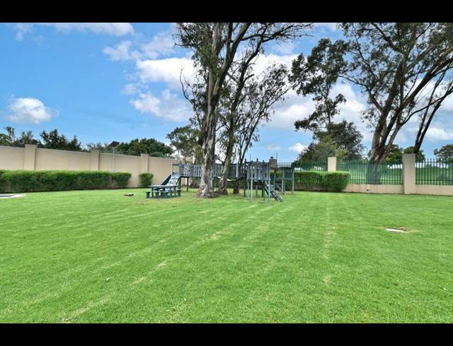 5 BEDROOM HOUSE FOR SALE IN WOODMEAD